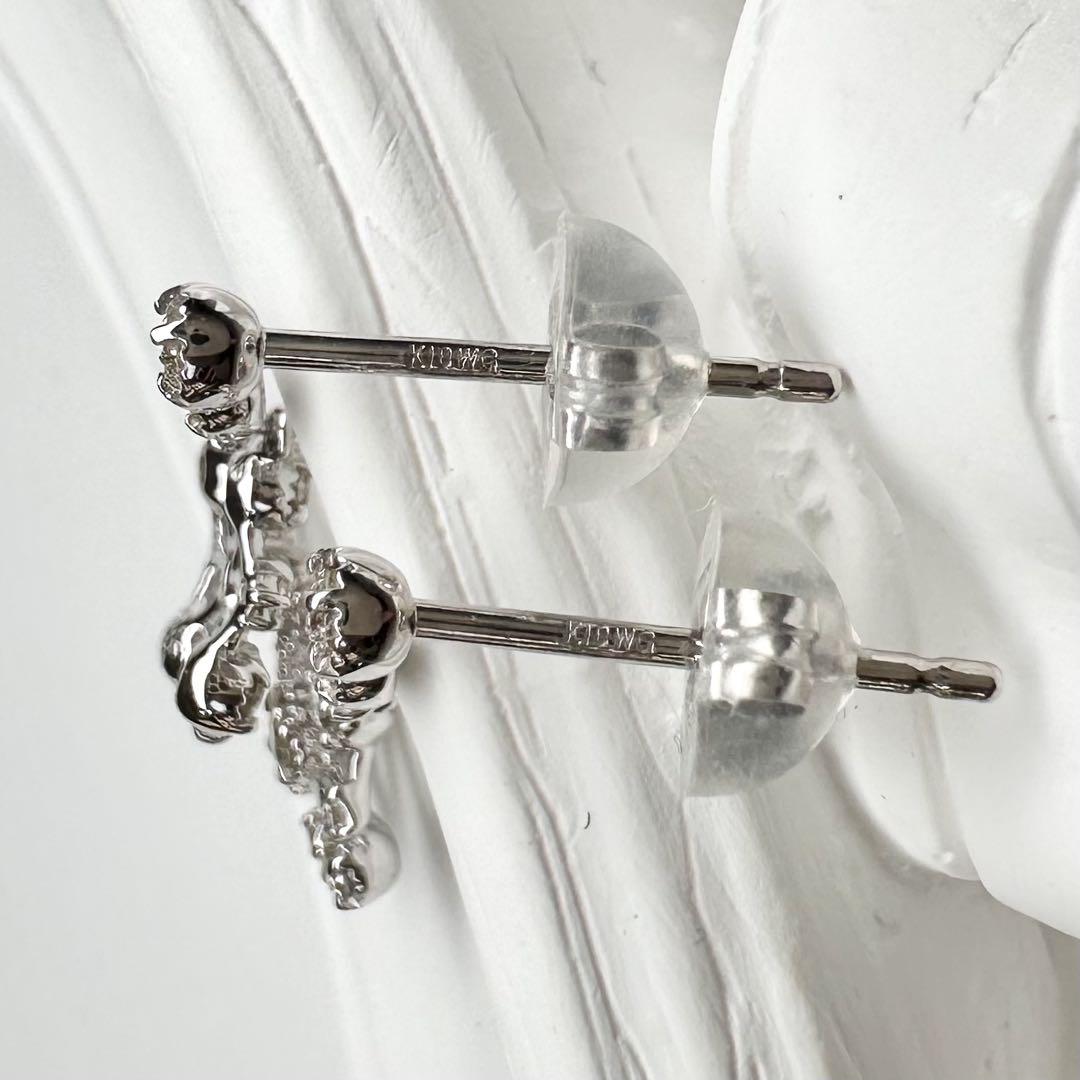 【K18WG】新品ダイヤモンド0.12ct*2 ピアス 雪の結晶