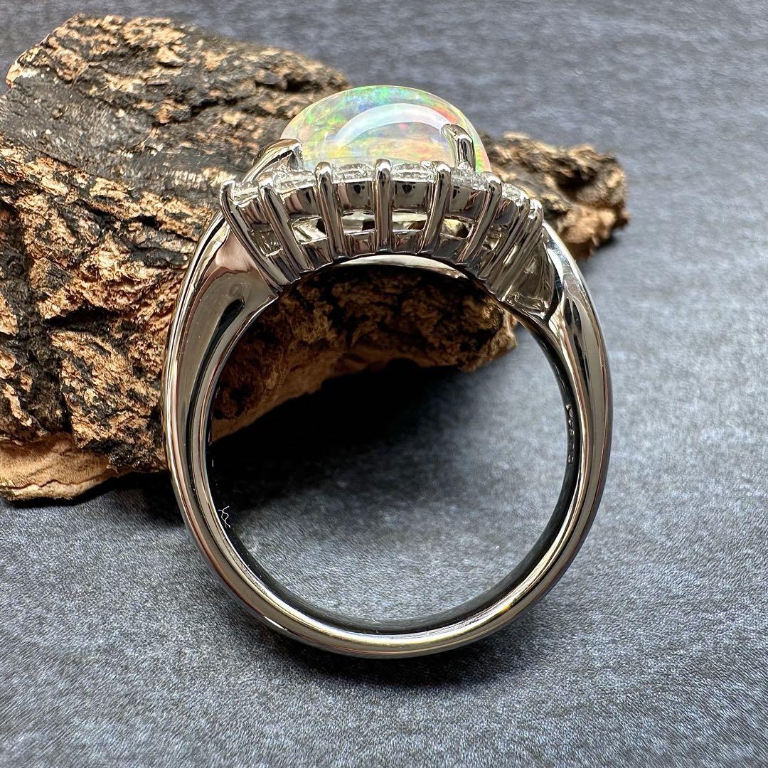 【美品】PT900 クリスタルオパール 2.52ct リング