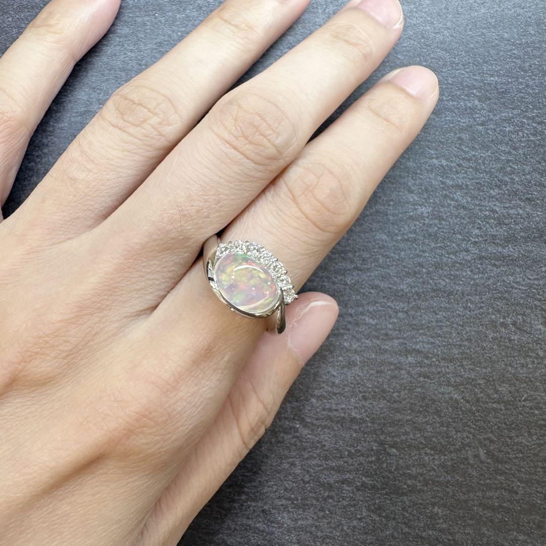 【美品】PT900 クリスタルオパール 2.52ct リング