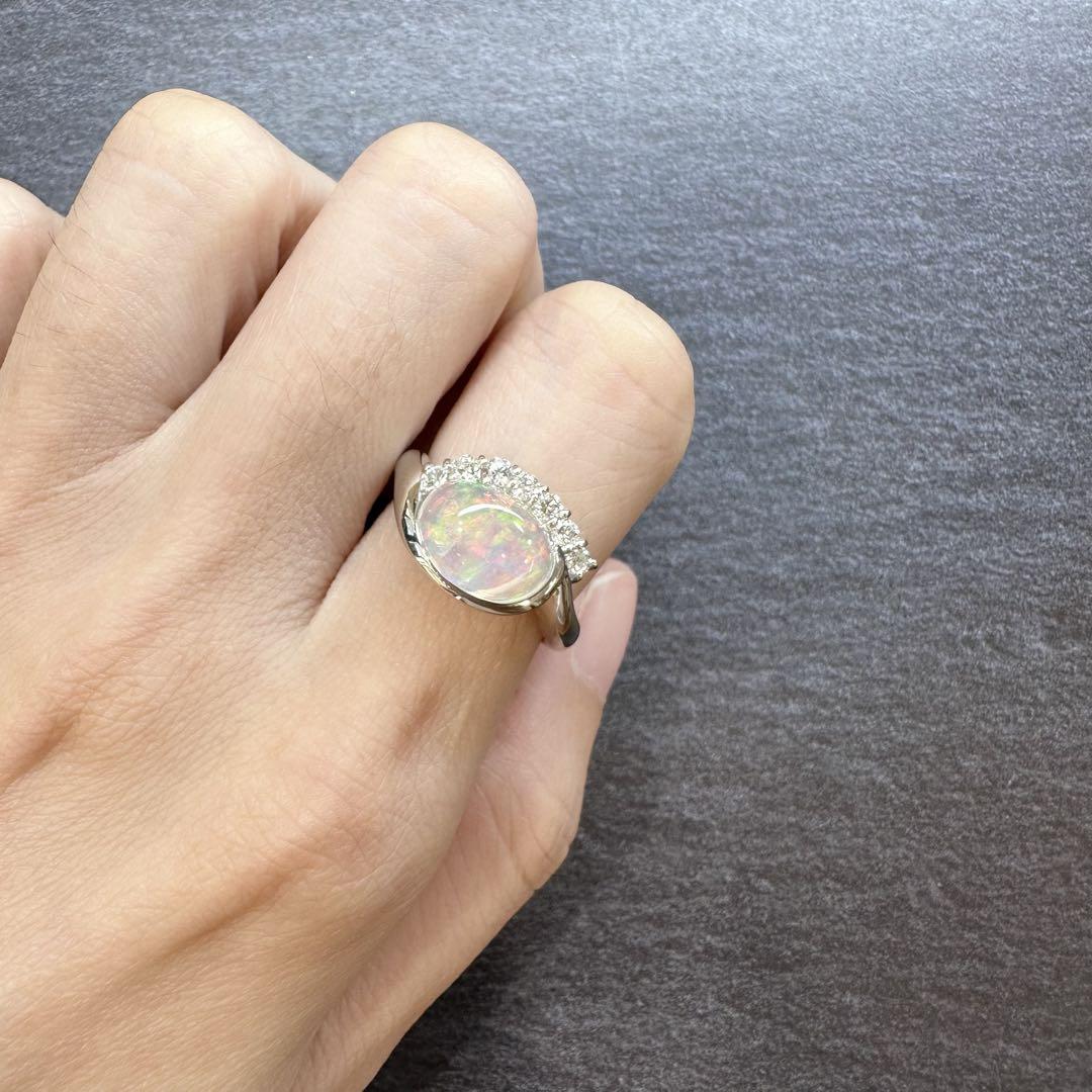【美品】PT900 クリスタルオパール 2.52ct リング