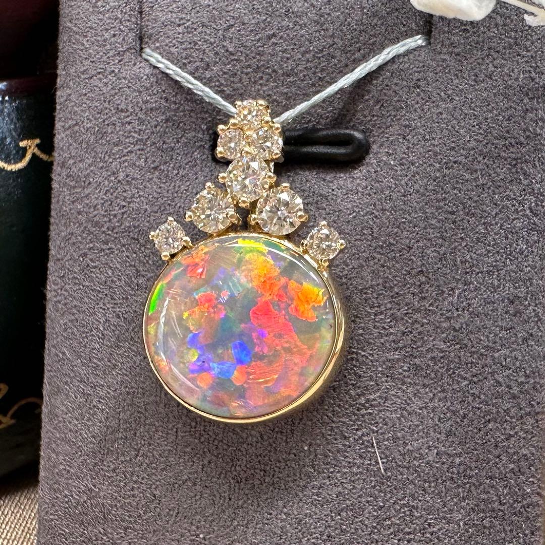 【K18】ブラックオパール 3.21ct 遊色 ペンダント