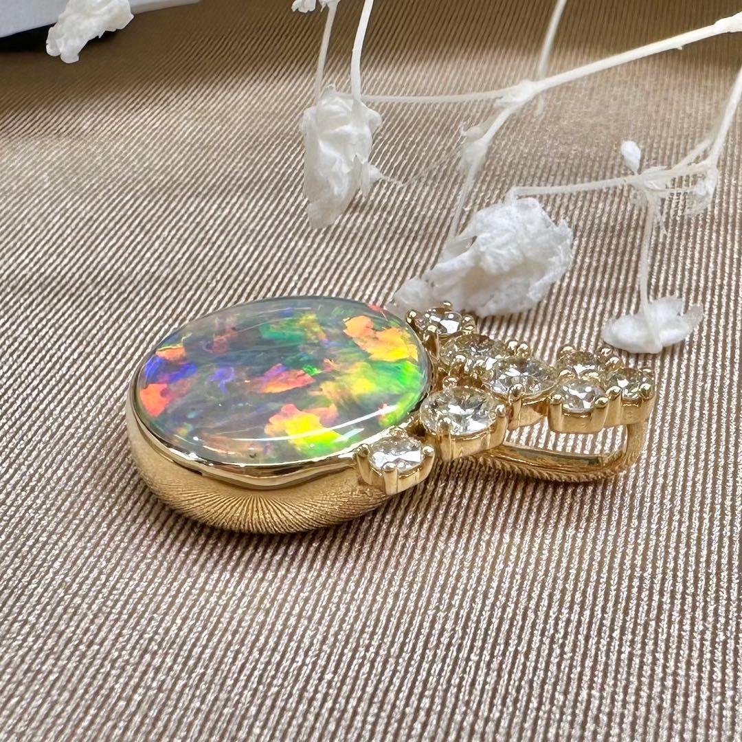 【K18】ブラックオパール 3.21ct 遊色 ペンダント