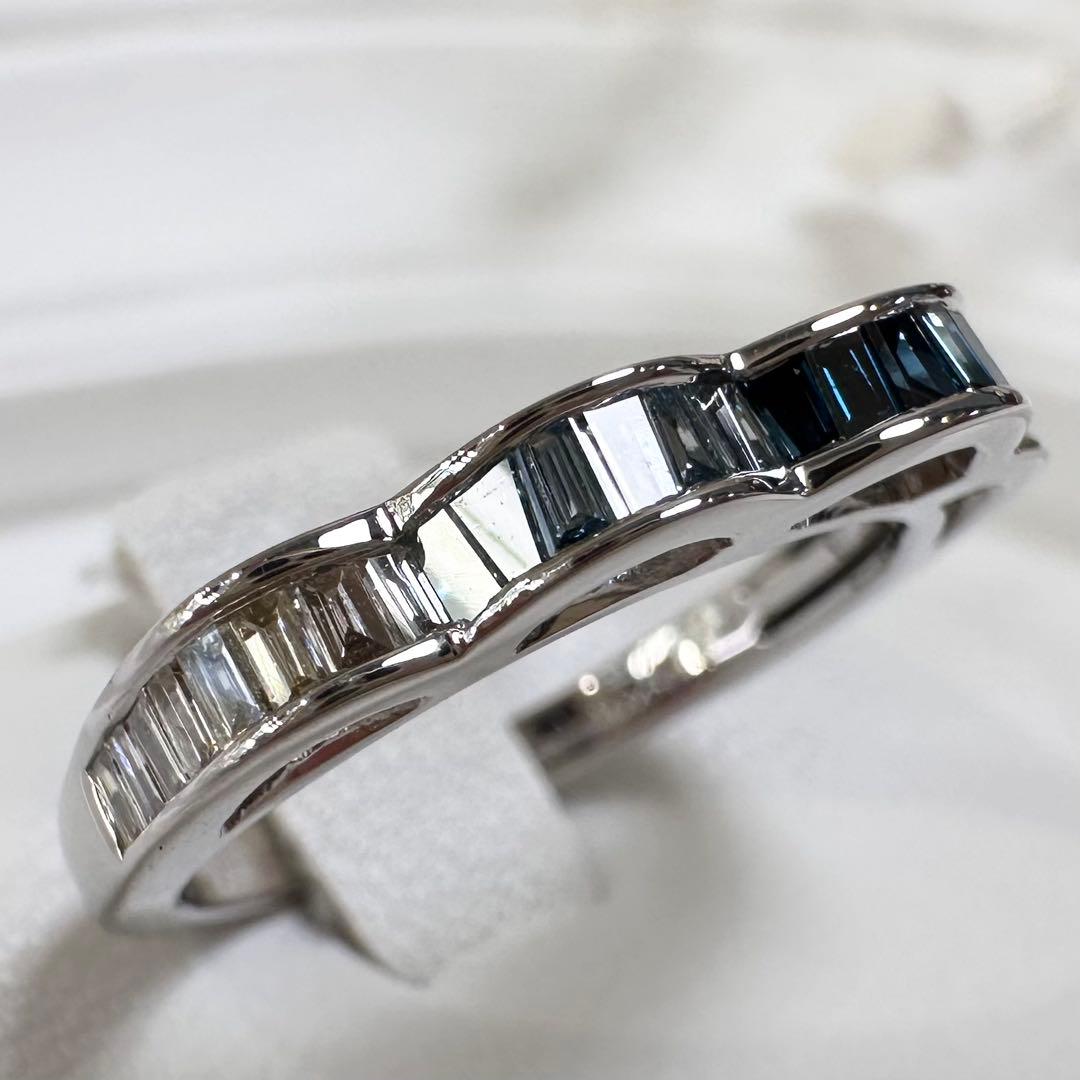 【K18】カラーダイヤモンド 0.3ct グラデーション バケットカットリング