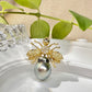 【K18】蜂モチーフ 南洋黒蝶真珠 ダイヤ ブローチ