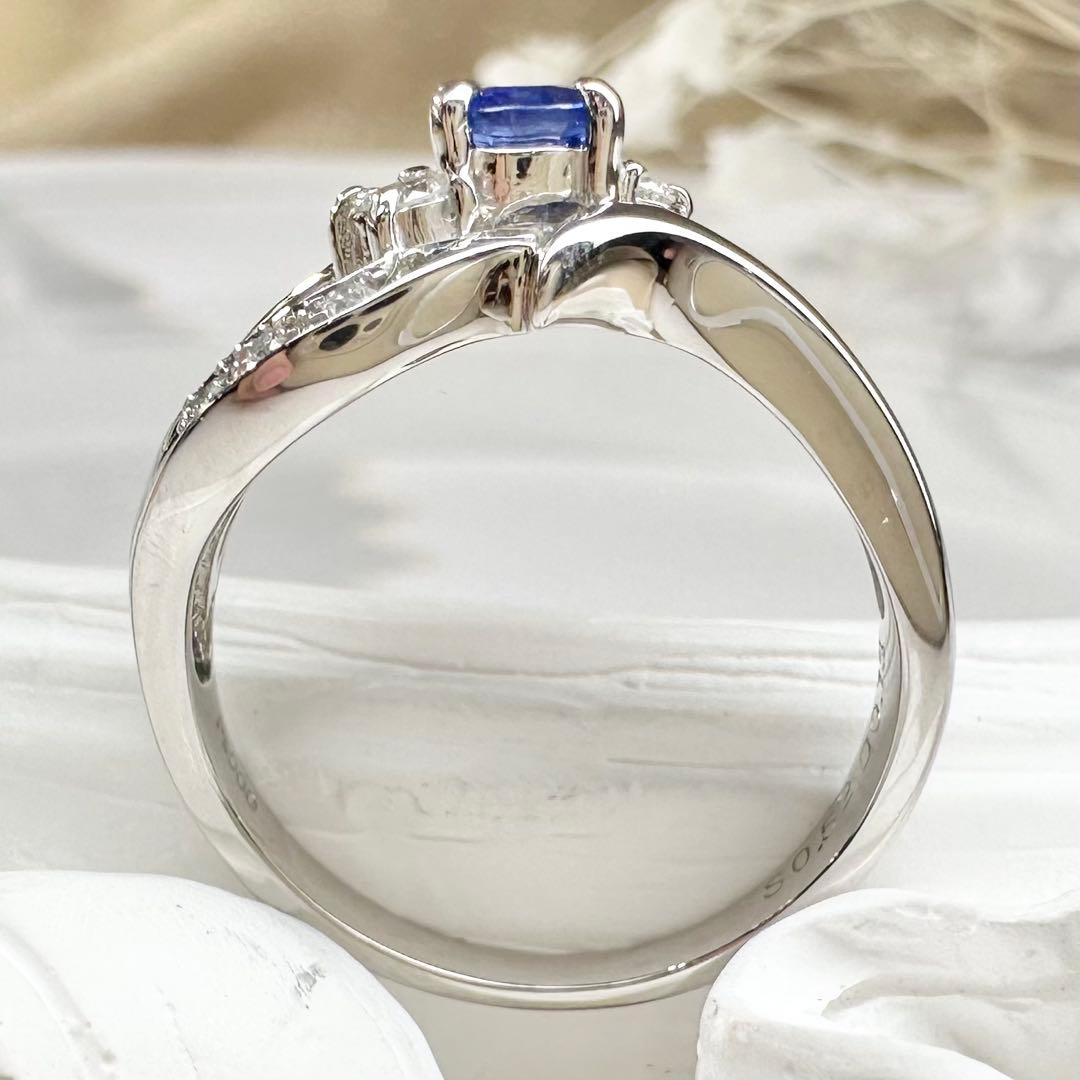 【美品】PT900 サファイア 0.52ct リング