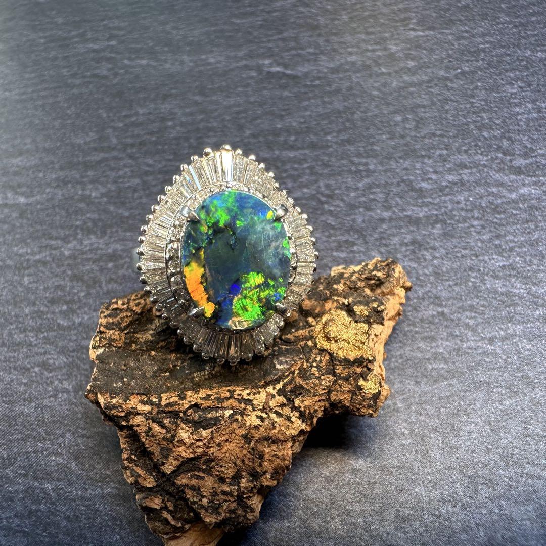 【美品】PT900 ブラックオパール2.37ct リング ダイヤ