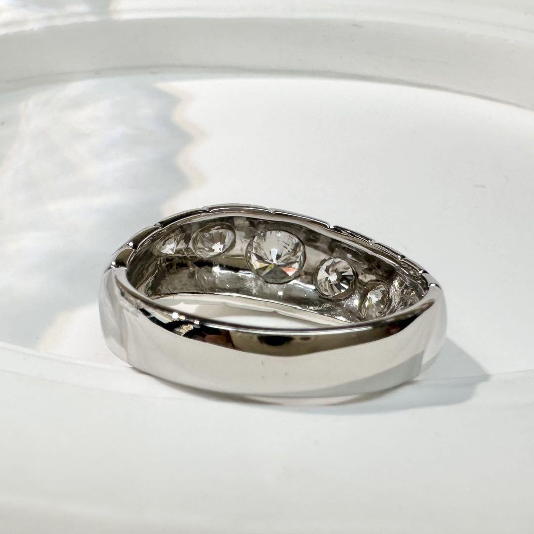 【美品】PT900 ダイヤモンド 1.00ct リング デザイン　スタイリッシュ