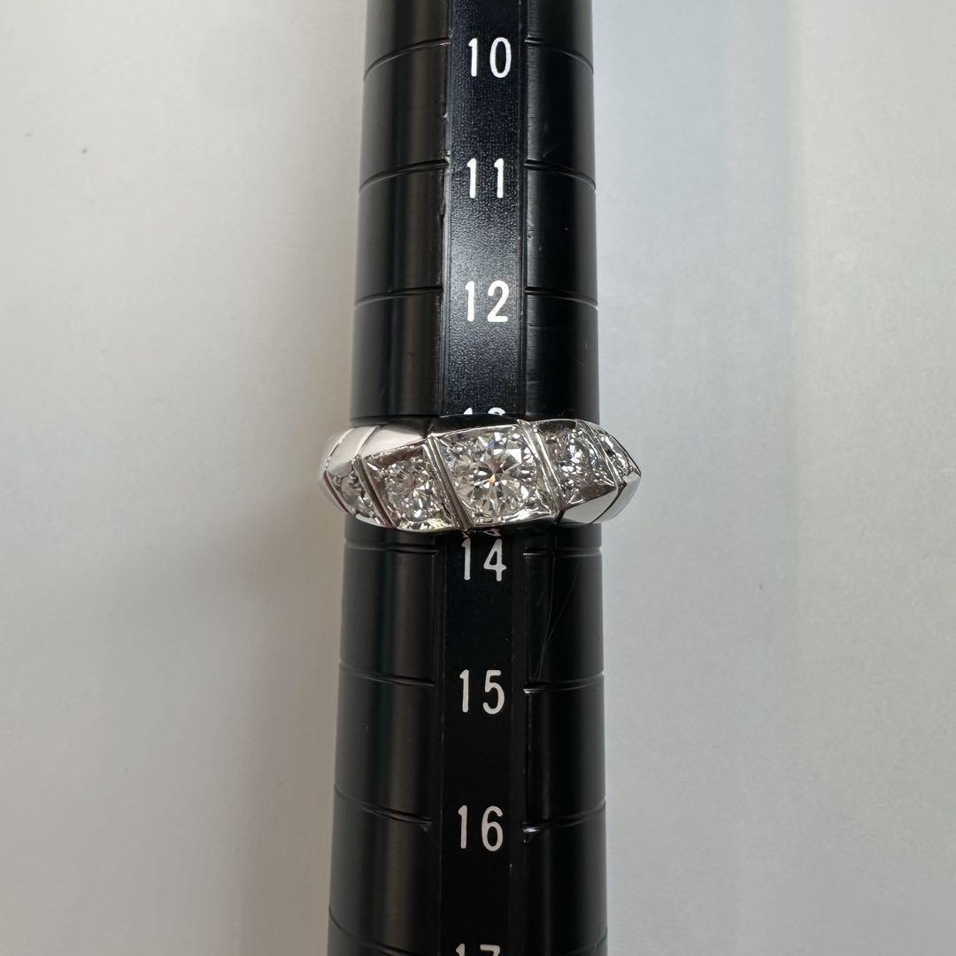 【美品】PT900 ダイヤモンド 1.00ct リング デザイン　スタイリッシュ