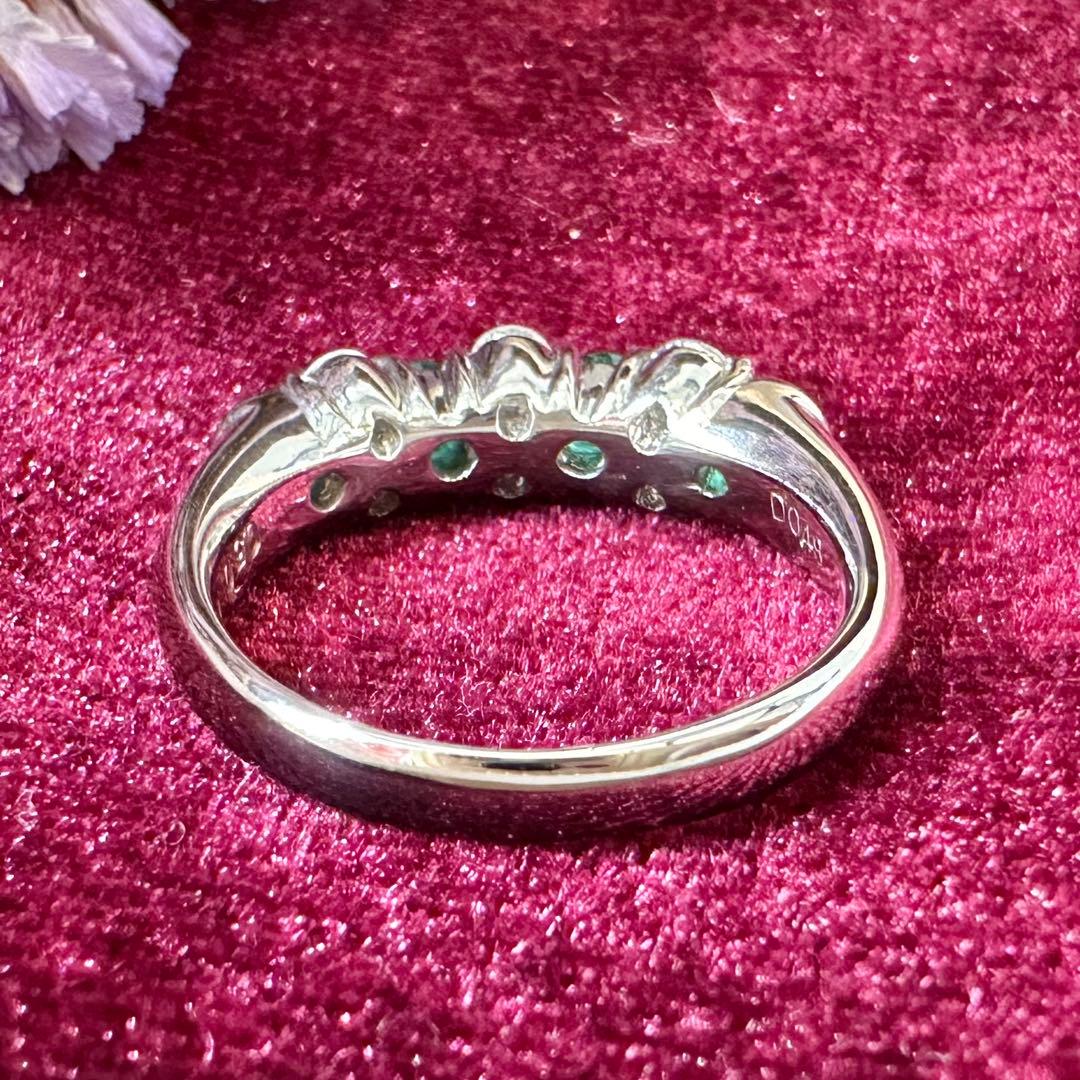 【美品】PT900 エメラルド 0.50ct リング