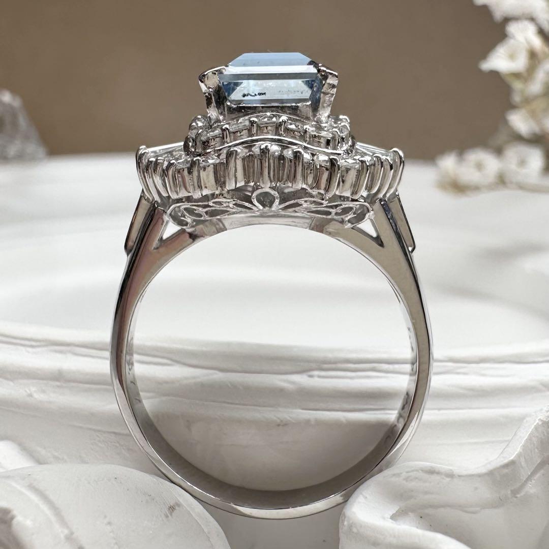 【美品】PT900 サンタマリアアクアマリン 1.40ct ダイヤモンド リング
