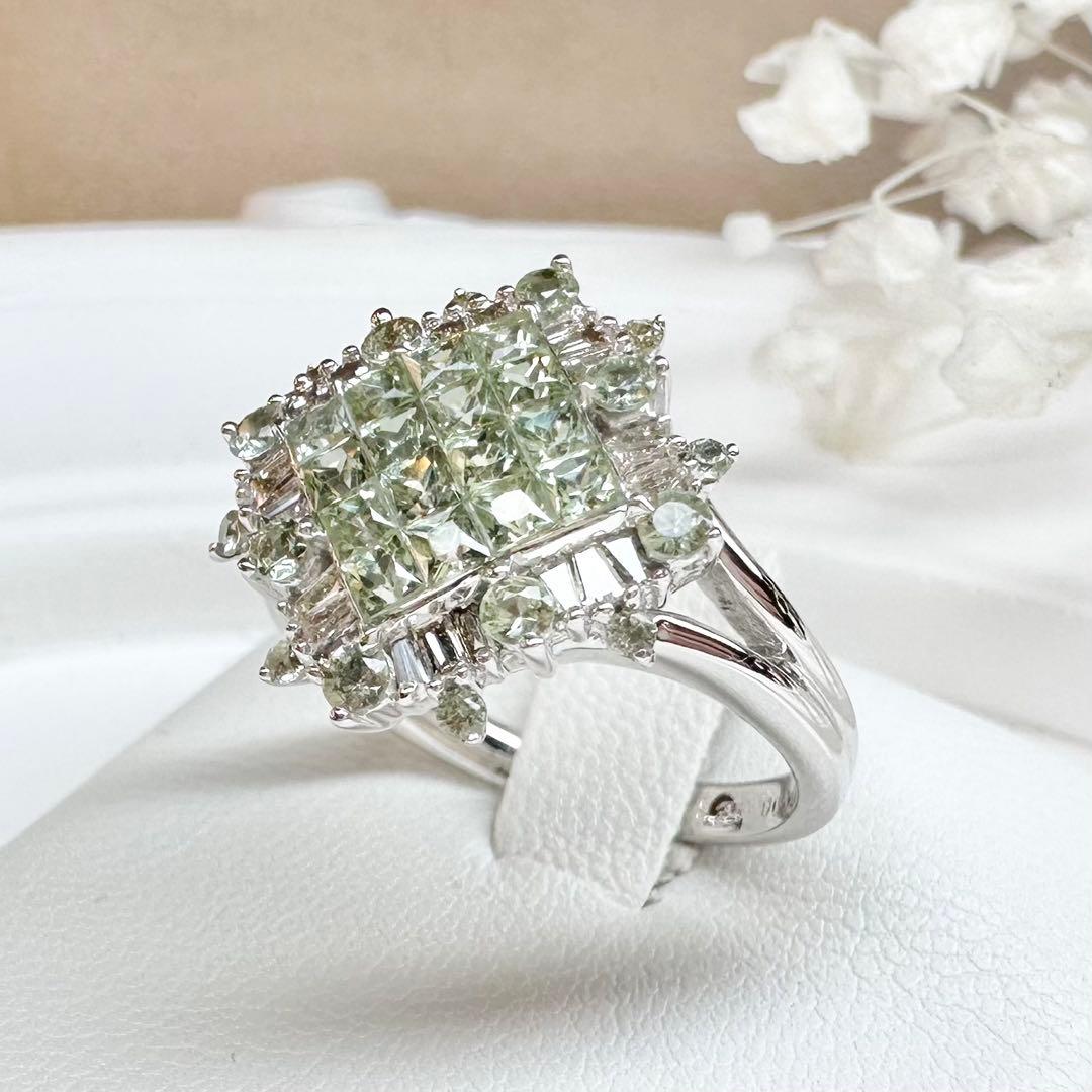 【K18】グリーンサファイア リング 1.25ct スクエアデザイン
