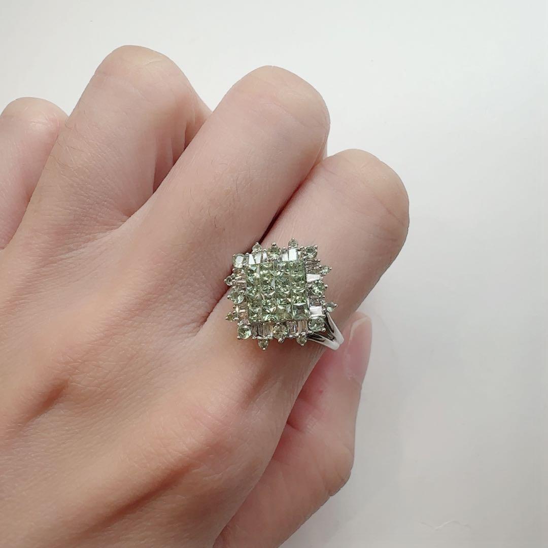 【K18】グリーンサファイア リング 1.25ct スクエアデザイン
