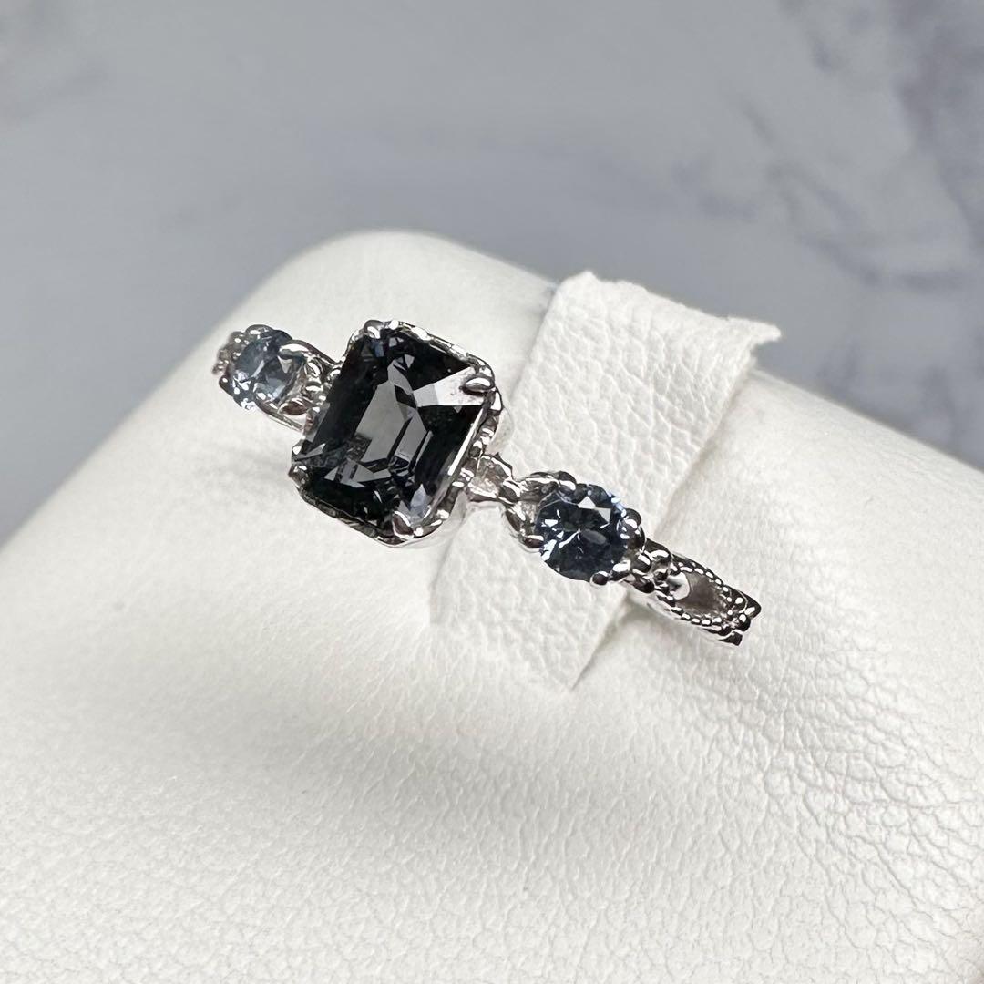 【美品】k14WG スピネル 0.63ct リング