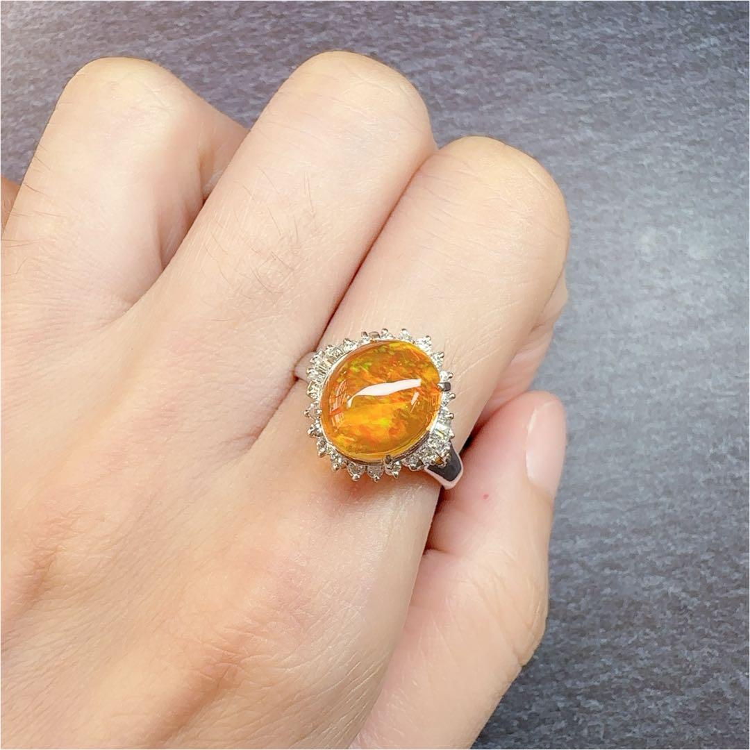 【美品】メキシコオパール リング ダイヤ取り巻き デザイン