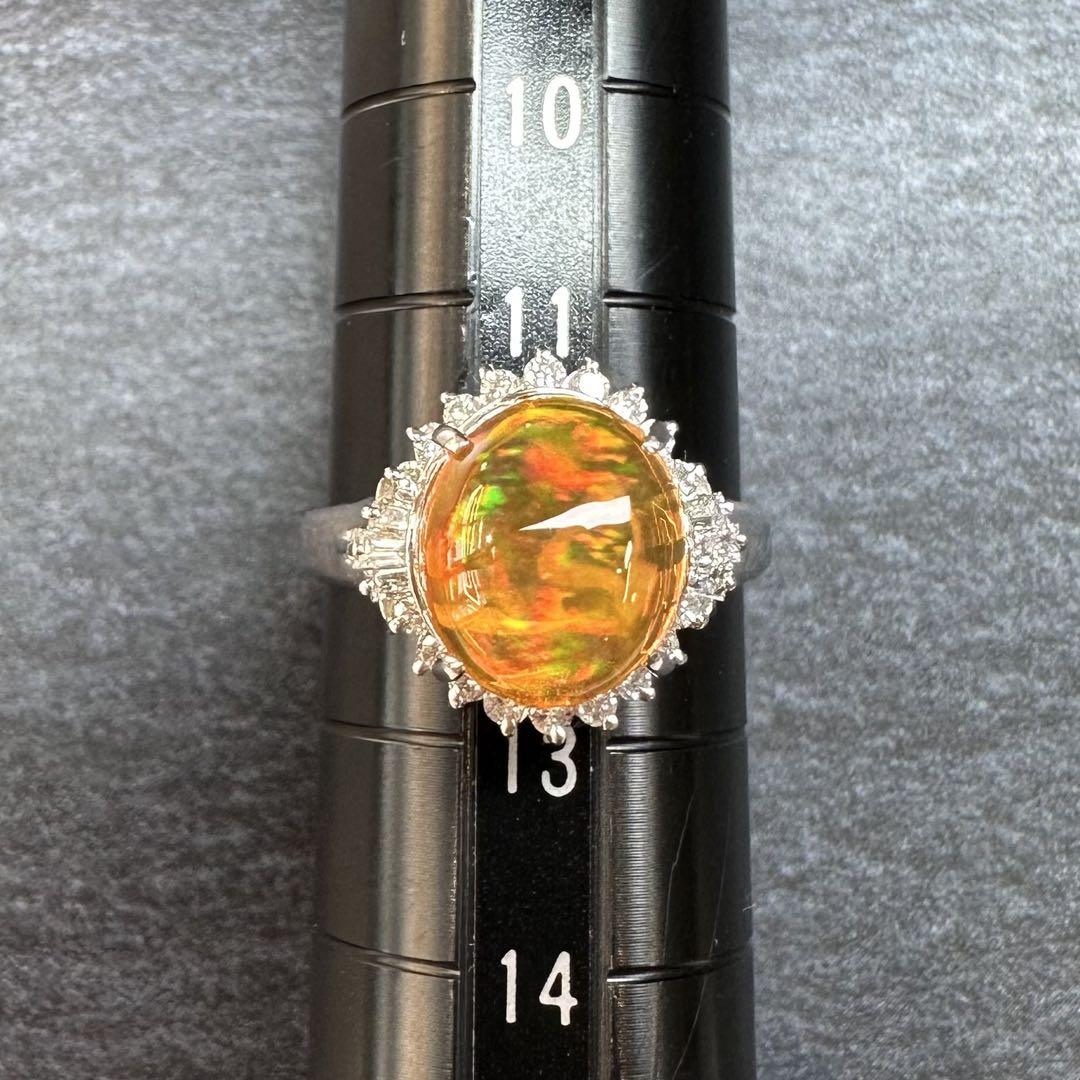 【美品】メキシコオパール リング ダイヤ取り巻き デザイン