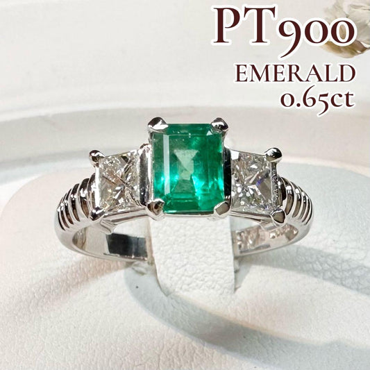 【美品】PT900 エメラルド 0.65ct リング ダイヤ