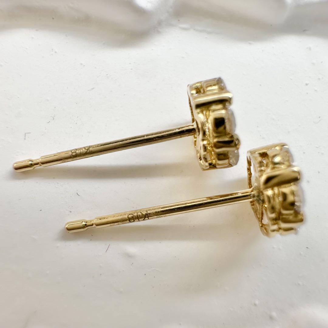 【K18】ダイヤモンド0.15ct*2 花ピアス