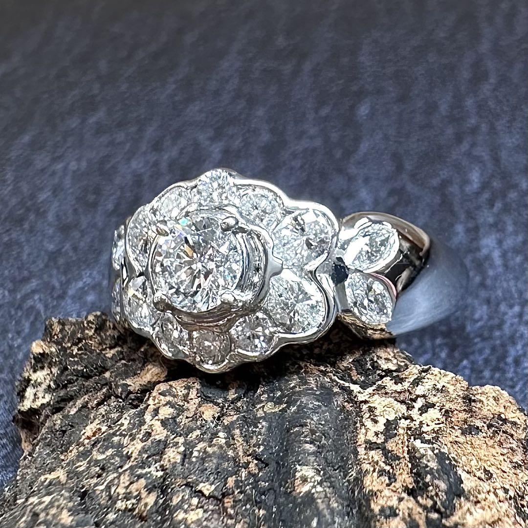 【美品】PT900 ダイヤモンド 0.40ct リング フラワーデザイン