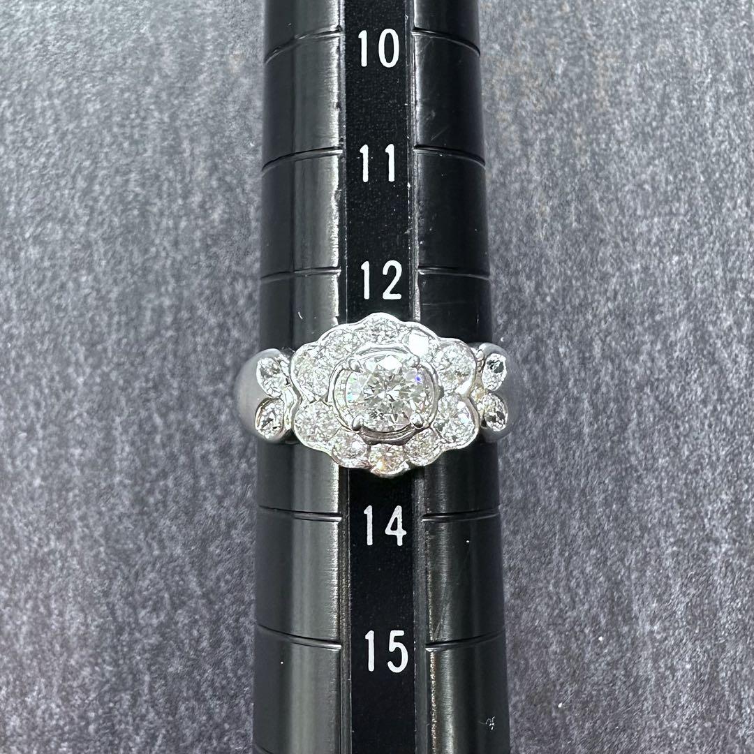 【美品】PT900 ダイヤモンド 0.40ct リング フラワーデザイン