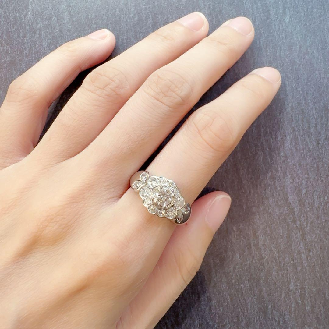 【美品】PT900 ダイヤモンド 0.40ct リング フラワーデザイン