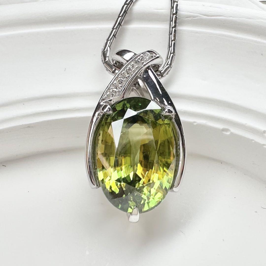 【K18】緑よりキラキラスフェーン 7.31ct ネックレス　上品