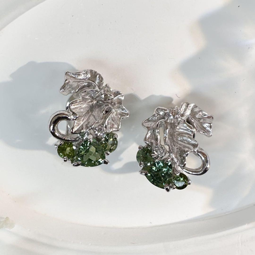 【K18】グリーントルマリン ピアス 0.7/0.67ct ダイヤ