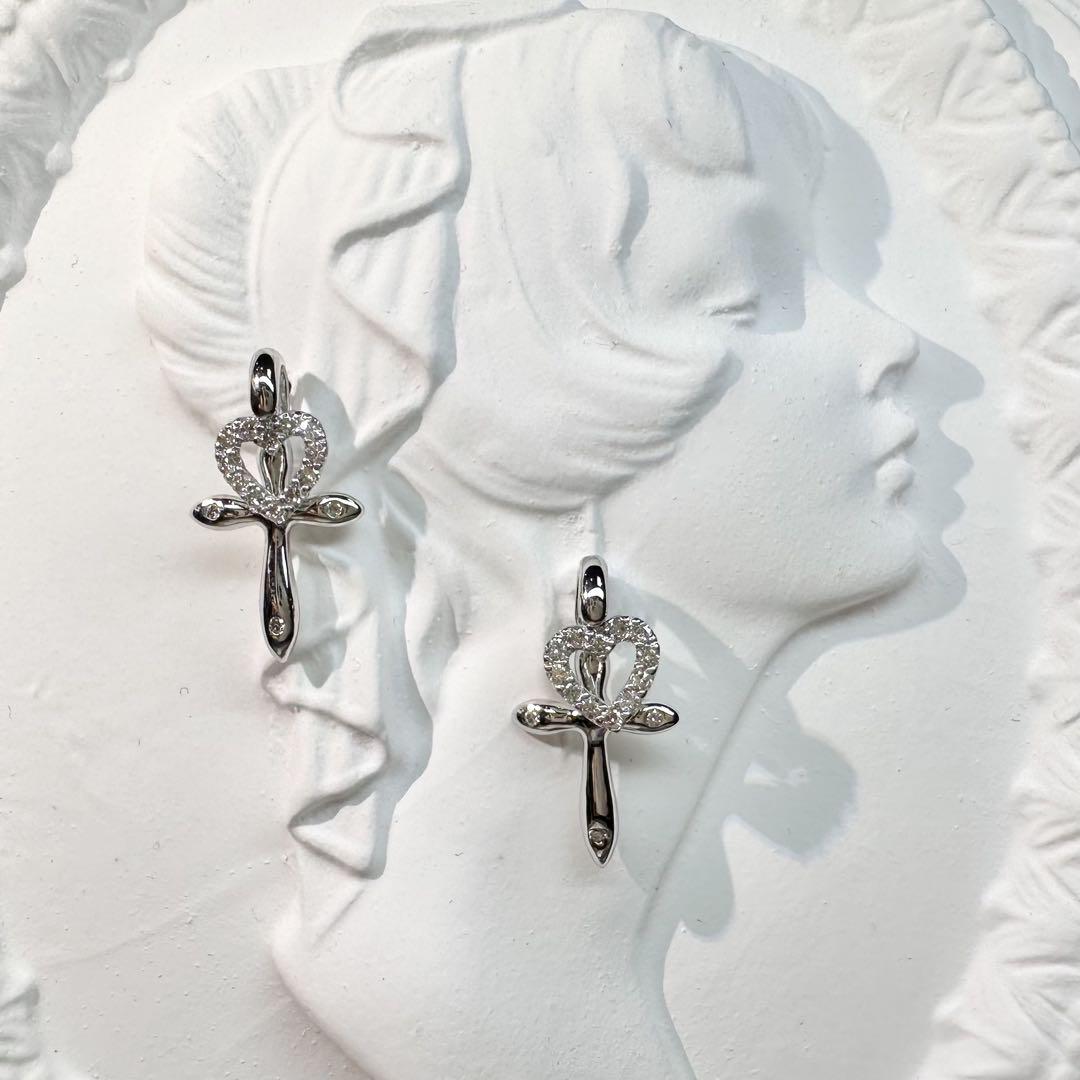 【K18WG】ダイヤモンド 0.14ct*2ピアス ハート 十字架