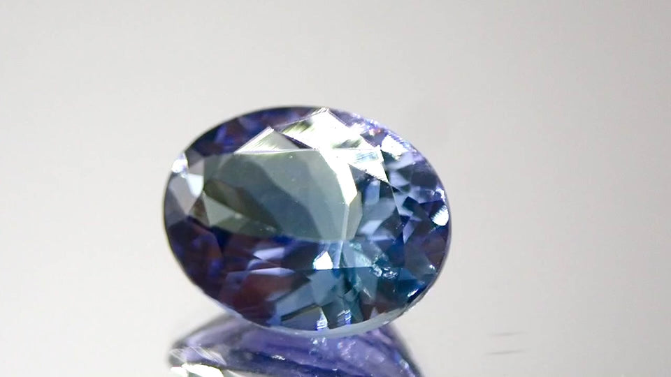 天然高品質バイカラータンザナイト(ゾイサイト)2.53ct【タンザニア