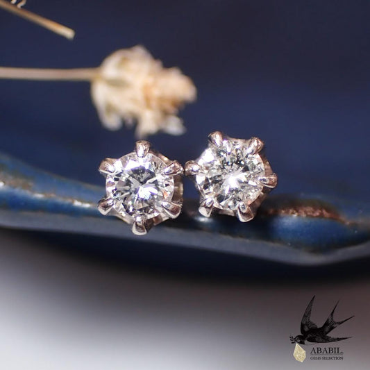 PT900 natural diamond pierced earrings 0.20ct ★ six-point claw clasp ★ 