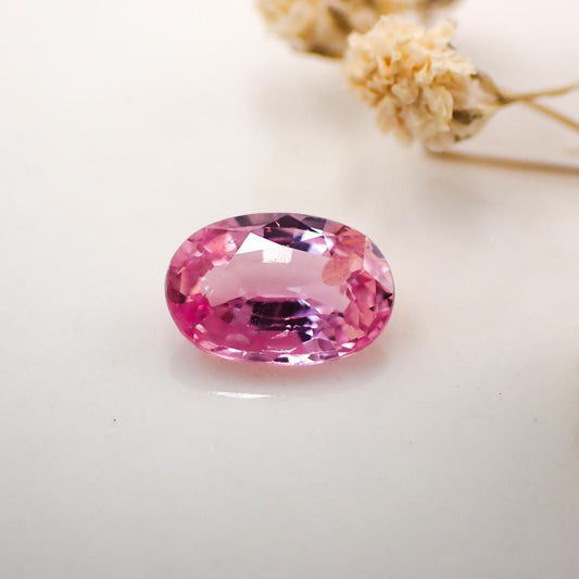 Natural pink sapphire 0.700ct [Sri Lanka] ★Corundum with fluorescence★ 