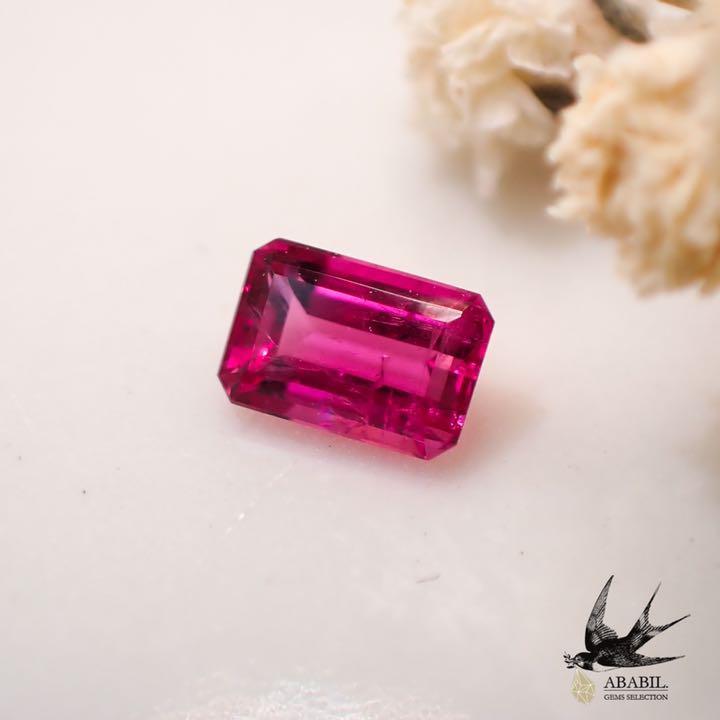 Natural red beryl 0.142ct [USA] Vivid red High-quality rare stone 