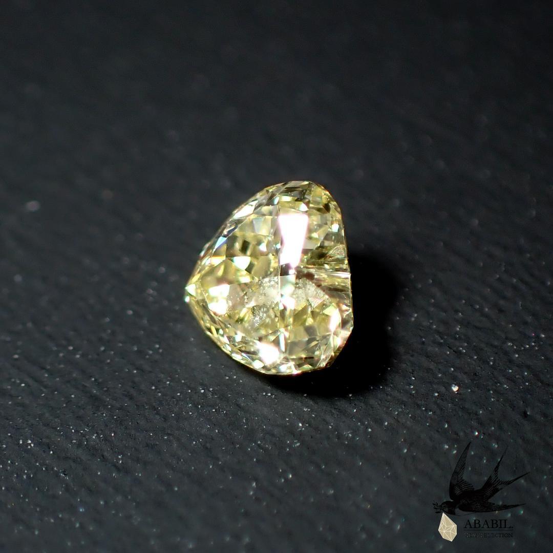 天然ライトイエローダイヤモンド0.092ct 【ハートカット】☆蛍光☆ – ABABIL.gems