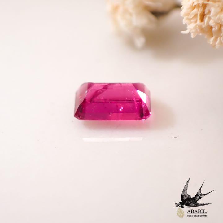 天然紅綠柱石0.142ct [USA] Vivid red 優質稀有寶石– ABABIL.gems