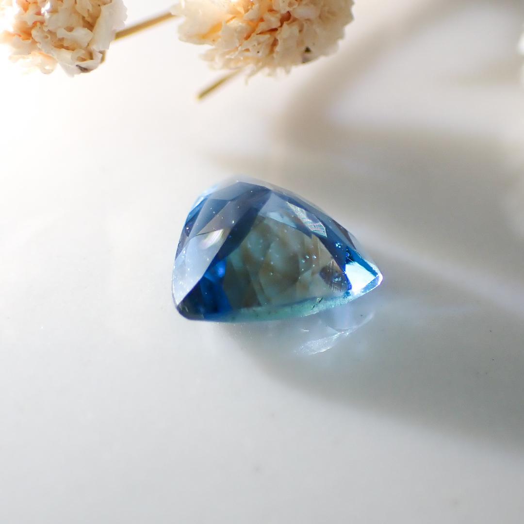 天然サンタマリアアクアマリン 0.375ct【ブラジル】☆鮮やかブルー☆ソ