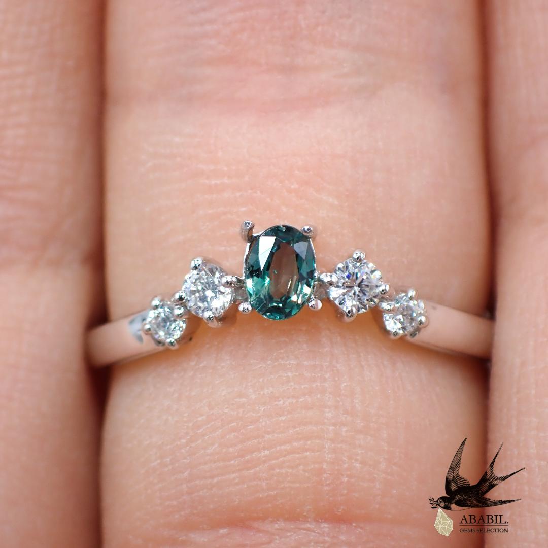 天然高品質アレキサンドライト0.129ct【ブラジル】☆エメラルド