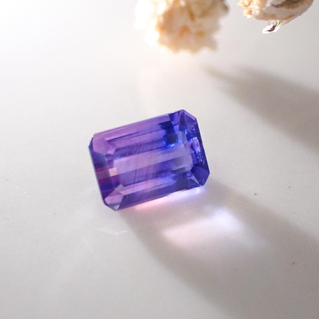 天然非加熱バイカラーサファイア0.72ct【スリランカ】☆パープルピンク