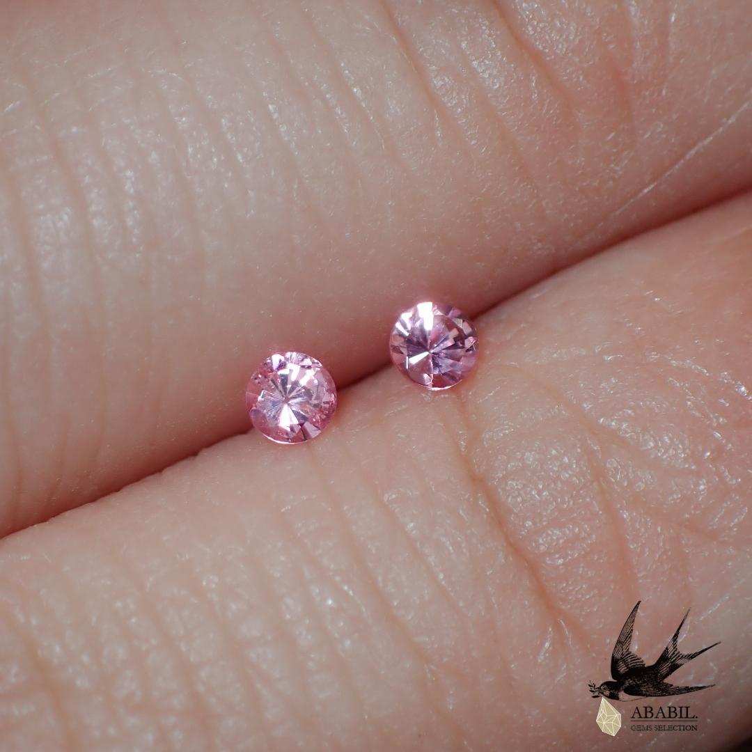 天然桜ピンクスピネル0.164ct【タンザニア】★ピアス.脇石用2粒セット★