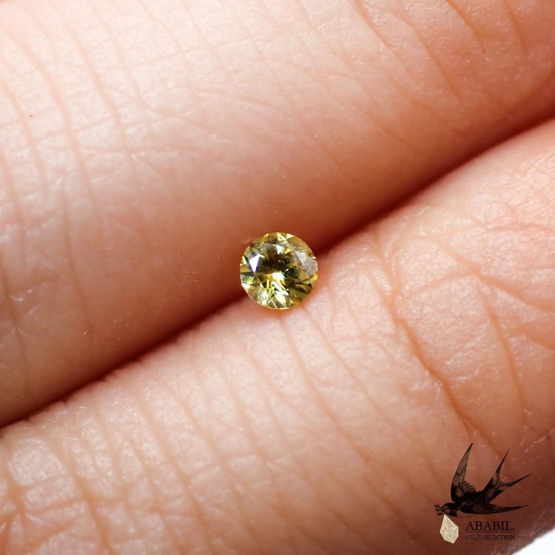 Natural sphene 0.119ct [from Madagascar] ★ Small but full of fire ★ 