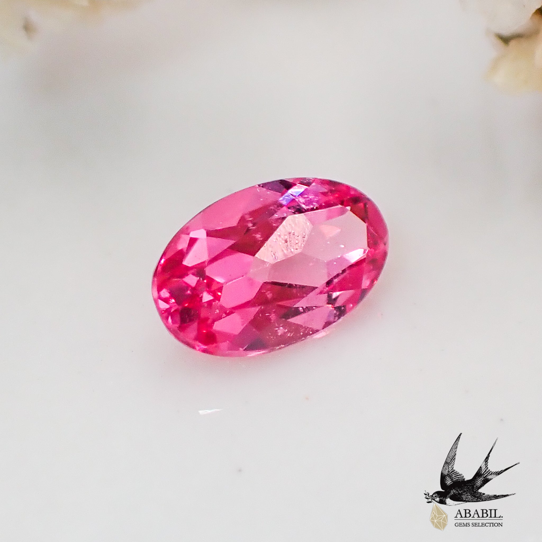 天然ホットピンクスピネル0.21ct【タンザニア】☆ネオンピンク、蛍光☆ – ABABIL.gems