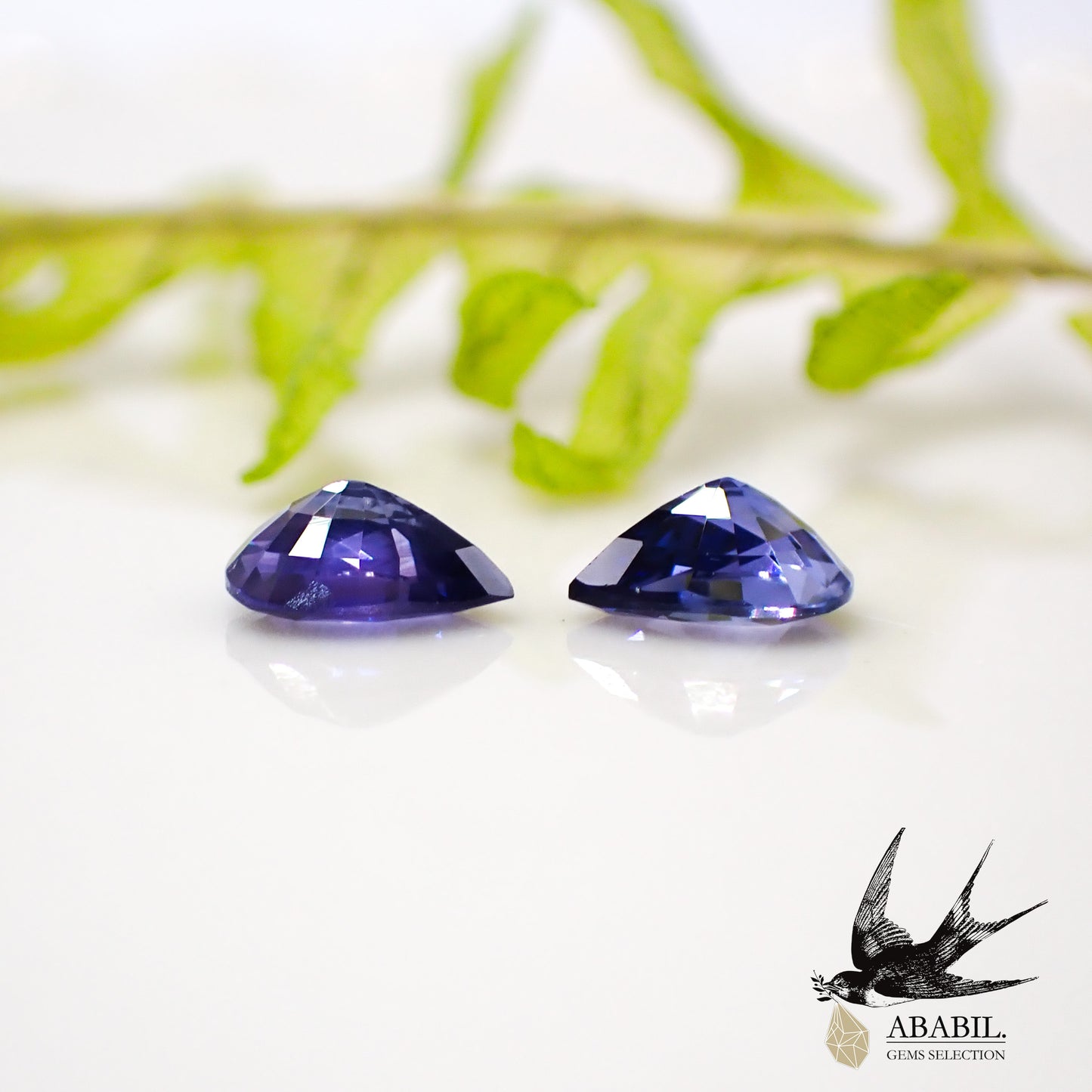 Natural bicolor sapphire 0.70ct [Sri Lanka] ★Set of 2 ★Brilliance★Fluorescence★