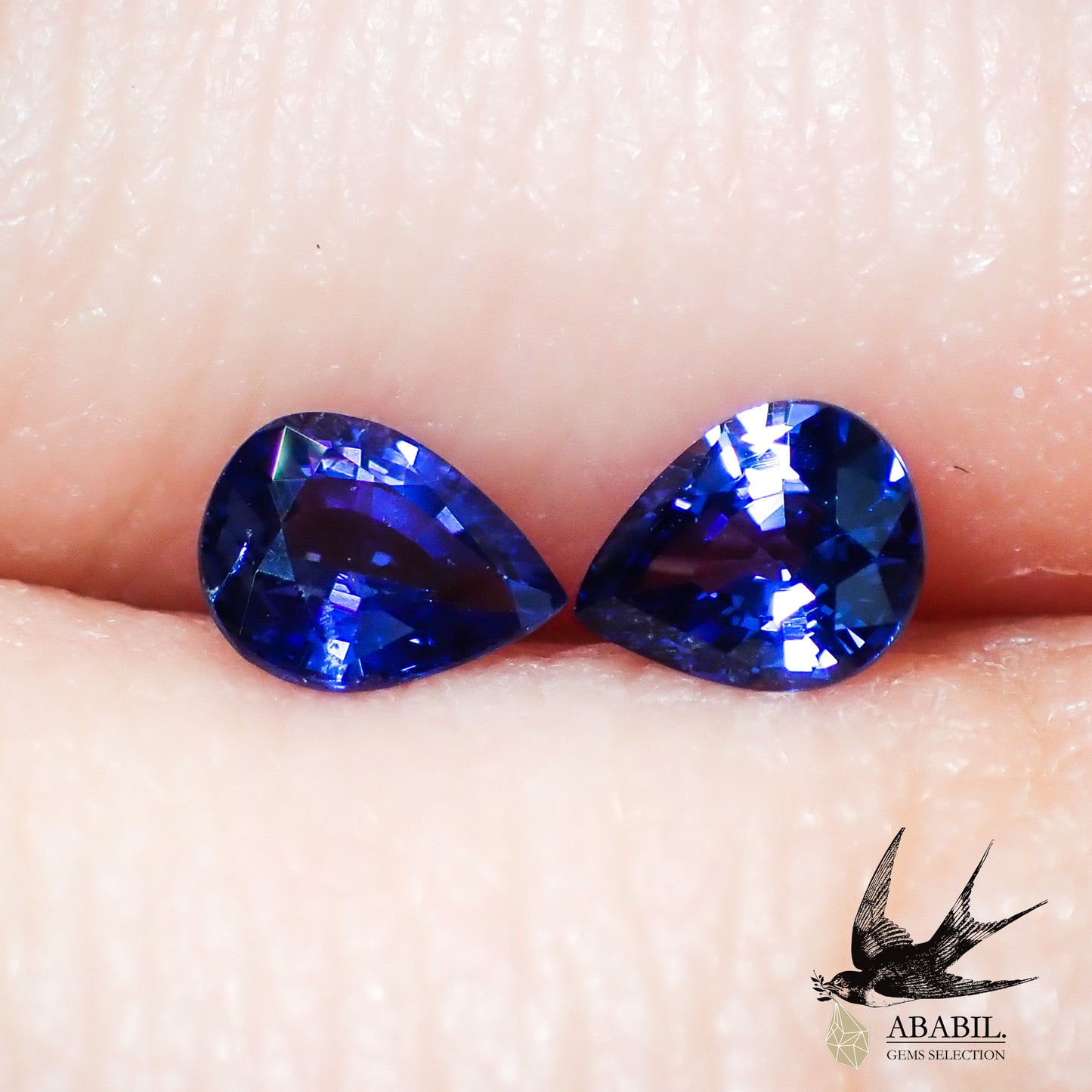 Natural bicolor sapphire 0.70ct [Sri Lanka] ★Set of 2 ★Brilliance★Fluorescence★