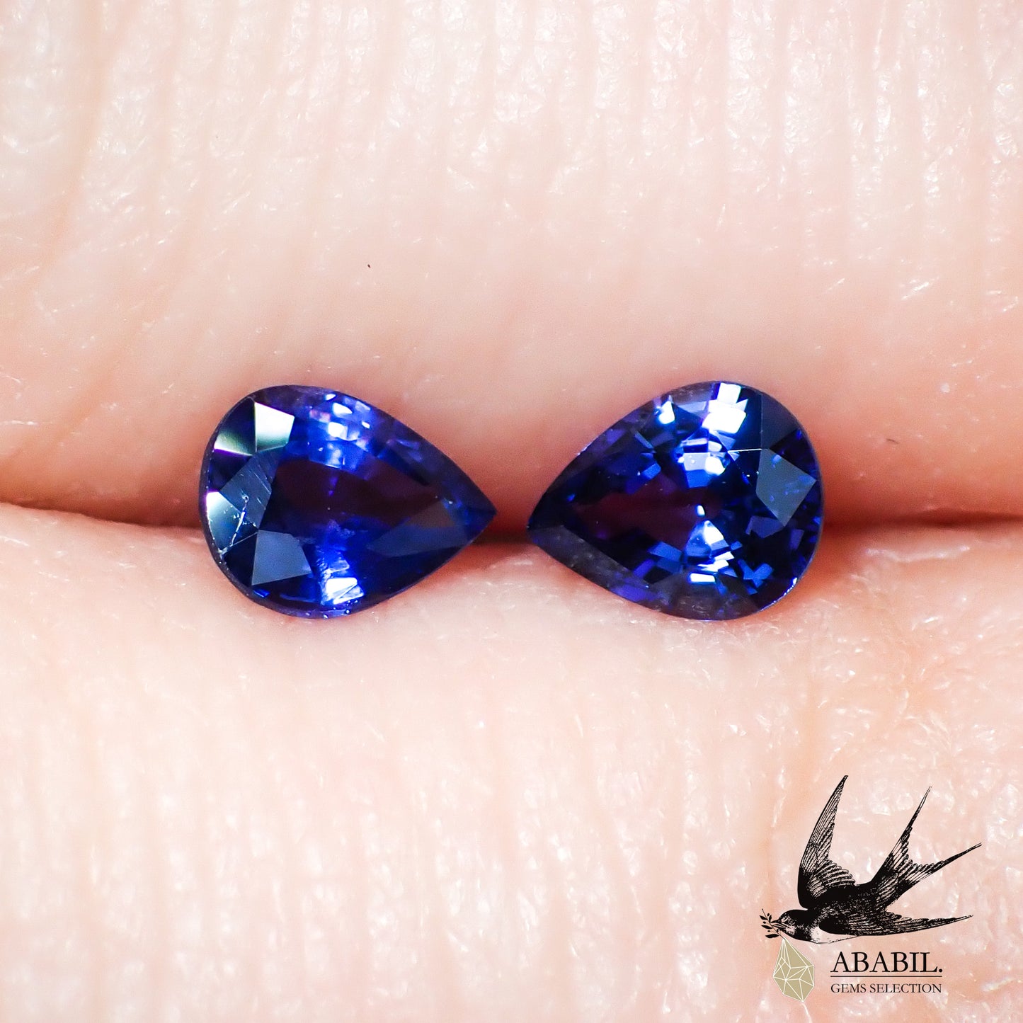 Natural bicolor sapphire 0.70ct [Sri Lanka] ★Set of 2 ★Brilliance★Fluorescence★