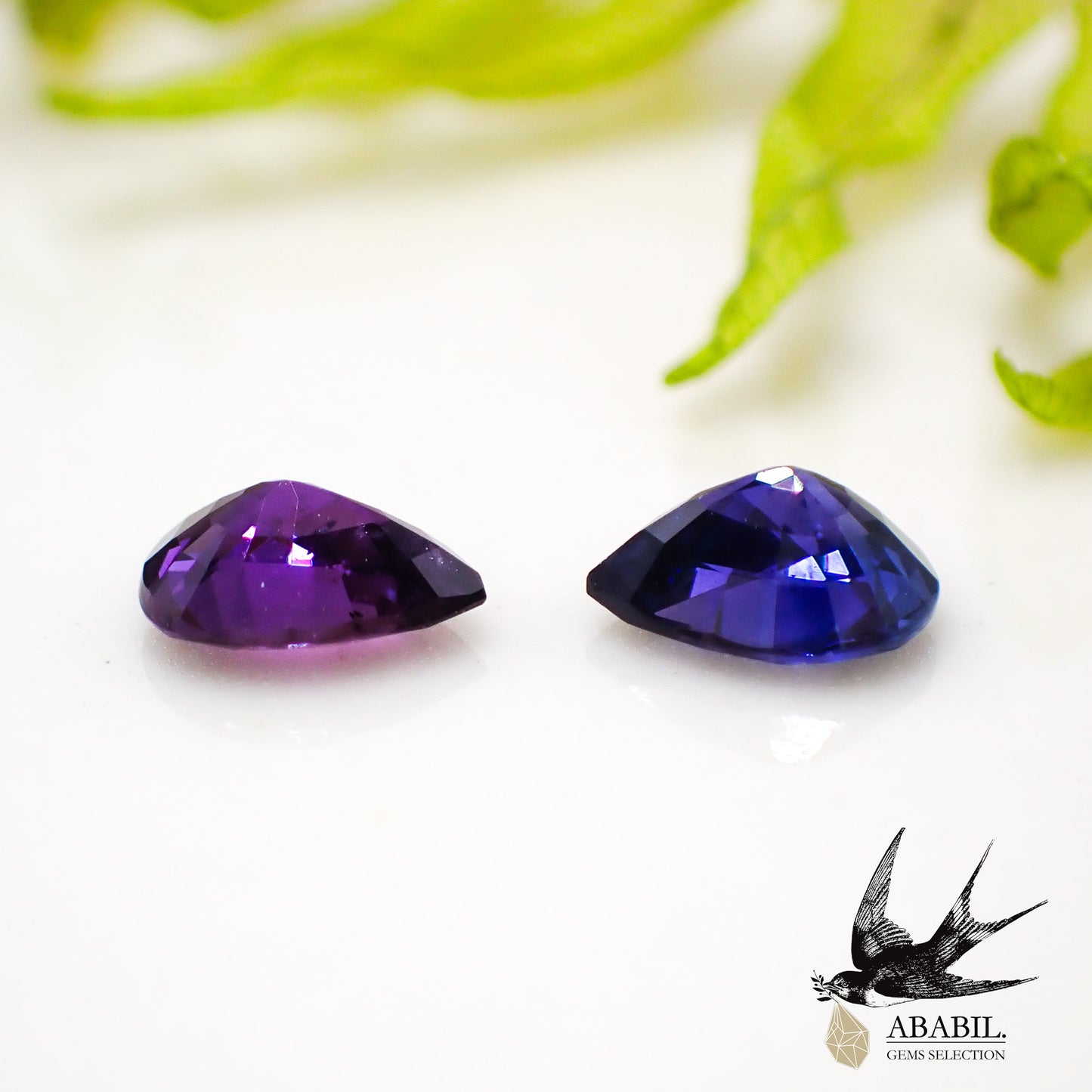 Natural bicolor sapphire 0.71ct [Sri Lanka] ★Set of 2 ★Brilliant ★Fluorescence★