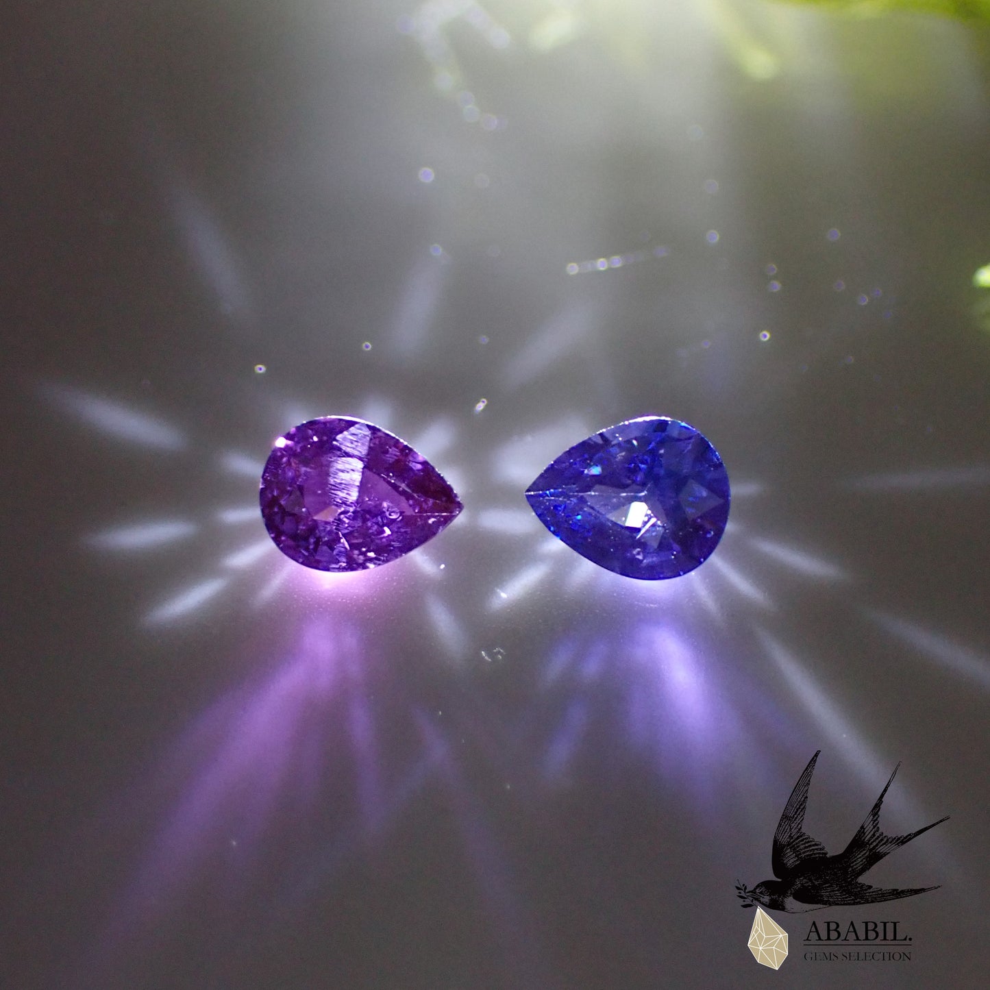 Natural bicolor sapphire 0.71ct [Sri Lanka] ★Set of 2 ★Brilliant ★Fluorescence★