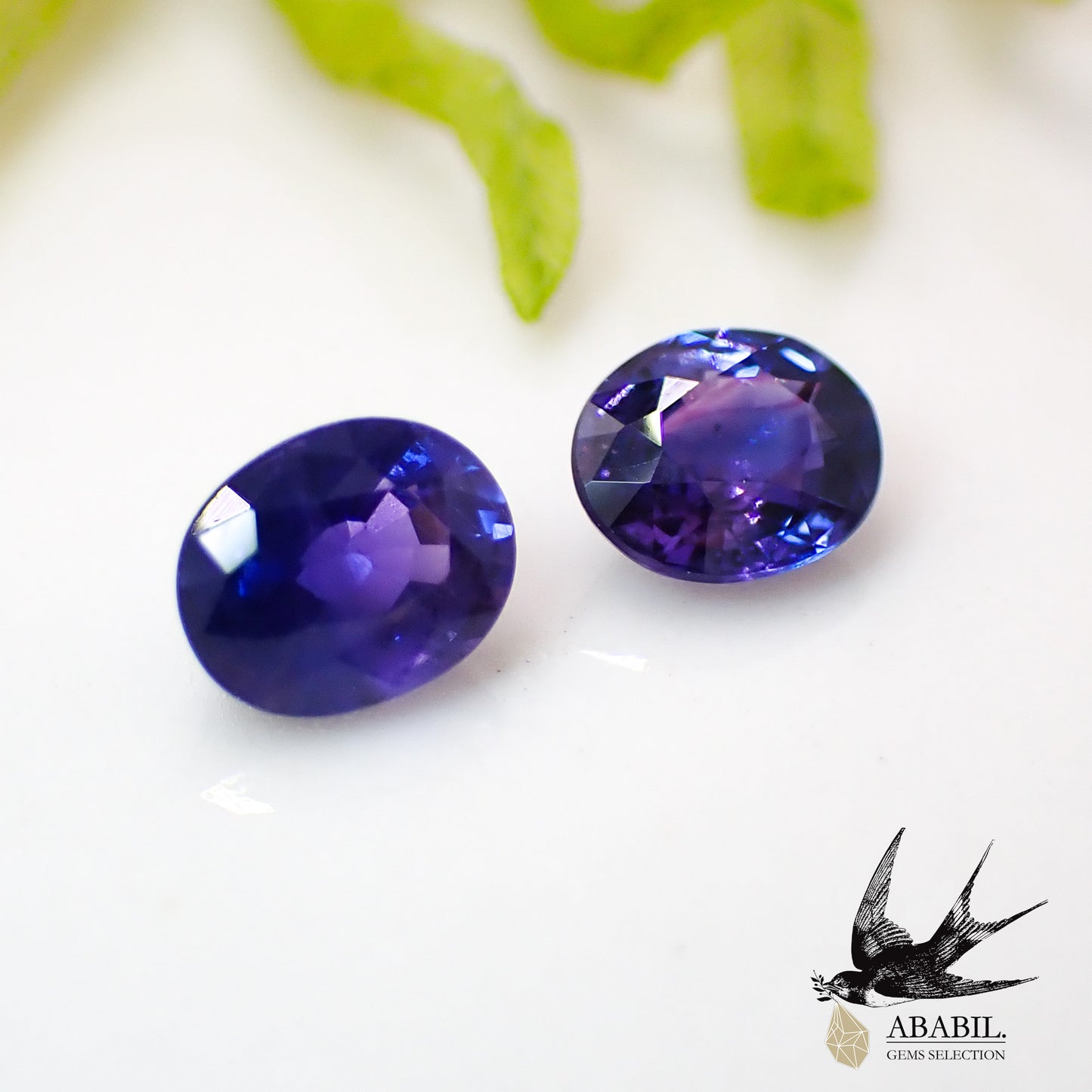 Natural bicolor sapphire 0.90ct [Sri Lanka] ★Set of 2 ★Brilliance★Fluorescence★