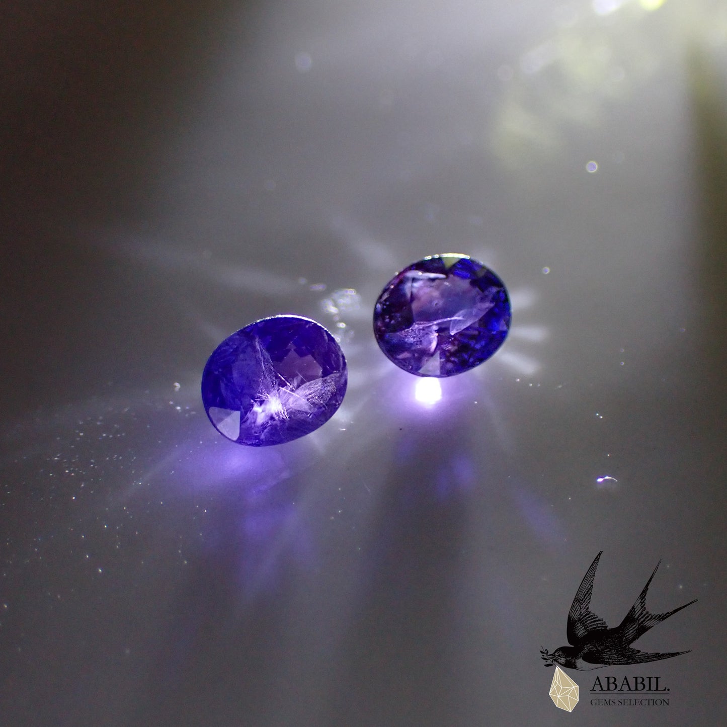 Natural bicolor sapphire 0.90ct [Sri Lanka] ★Set of 2 ★Brilliance★Fluorescence★