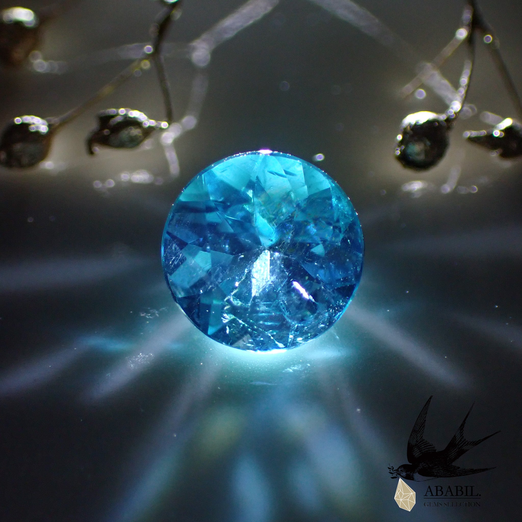 天然アパタイト1.42ct【ブラジル】☆パライバカラー☆ネオンブルー