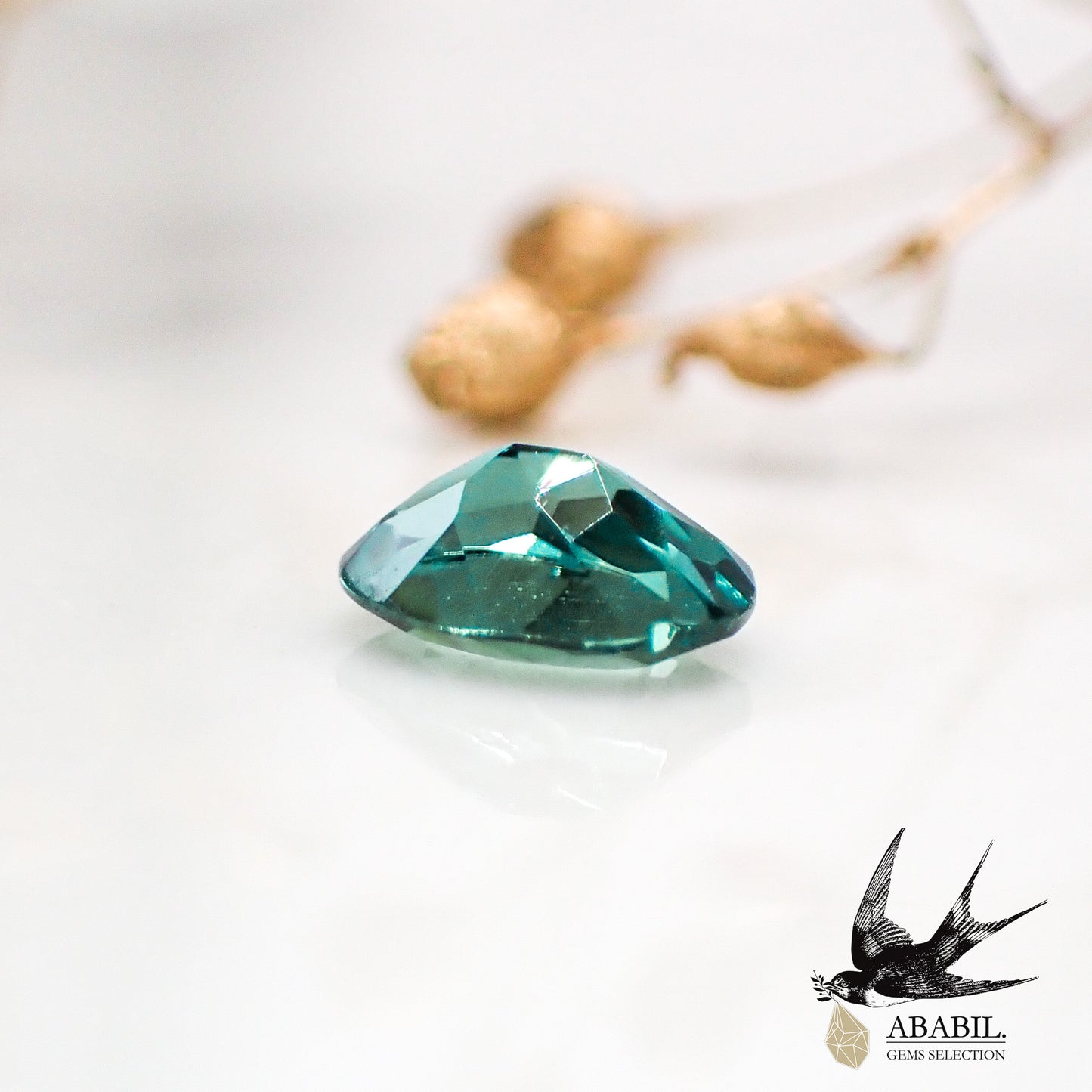 Natural apatite 1.40ct [Brazil] ★Paraiba color ★Neon blue★