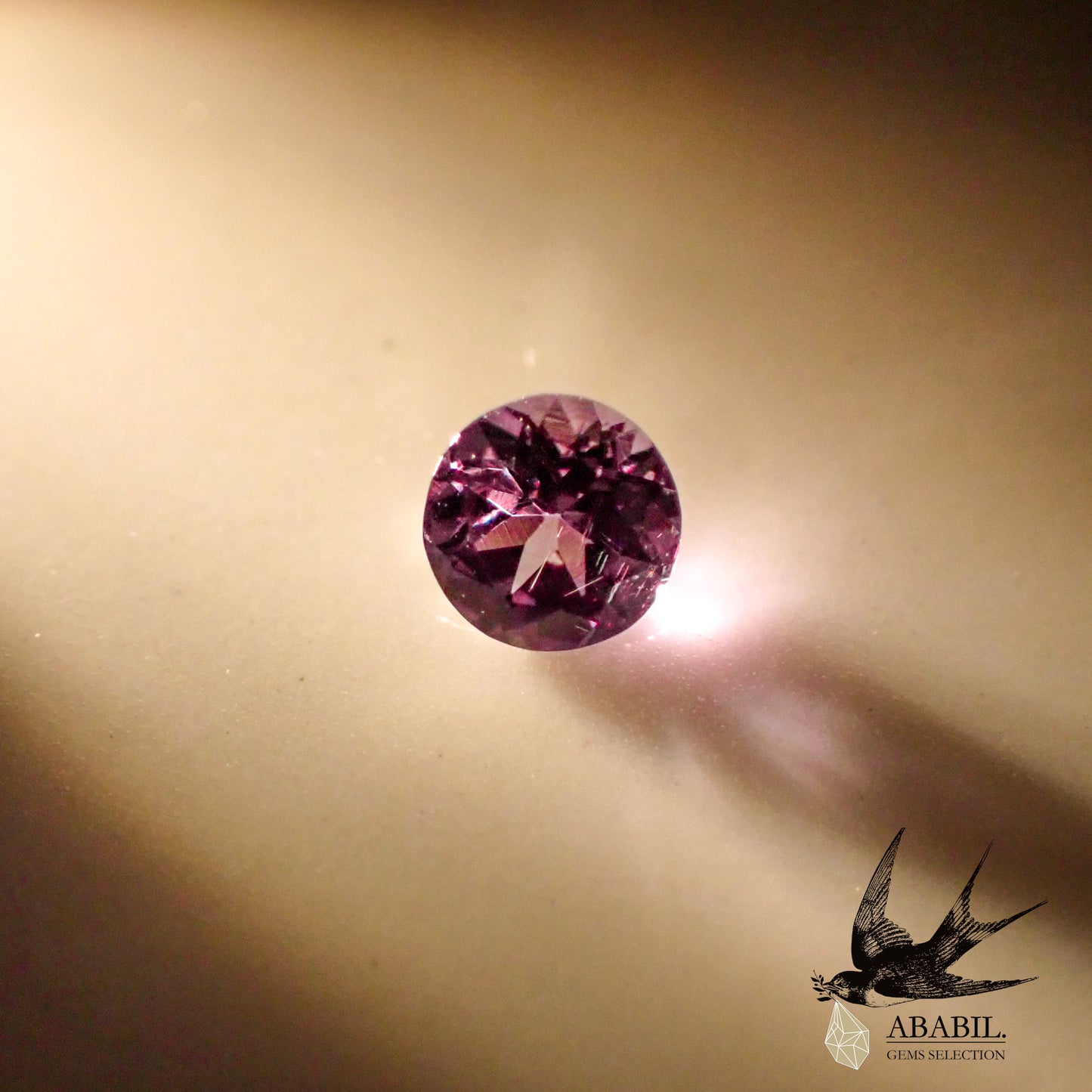 Natural high-quality color-change garnet 0.13ct [Bekilly] ★Discoloration gem★