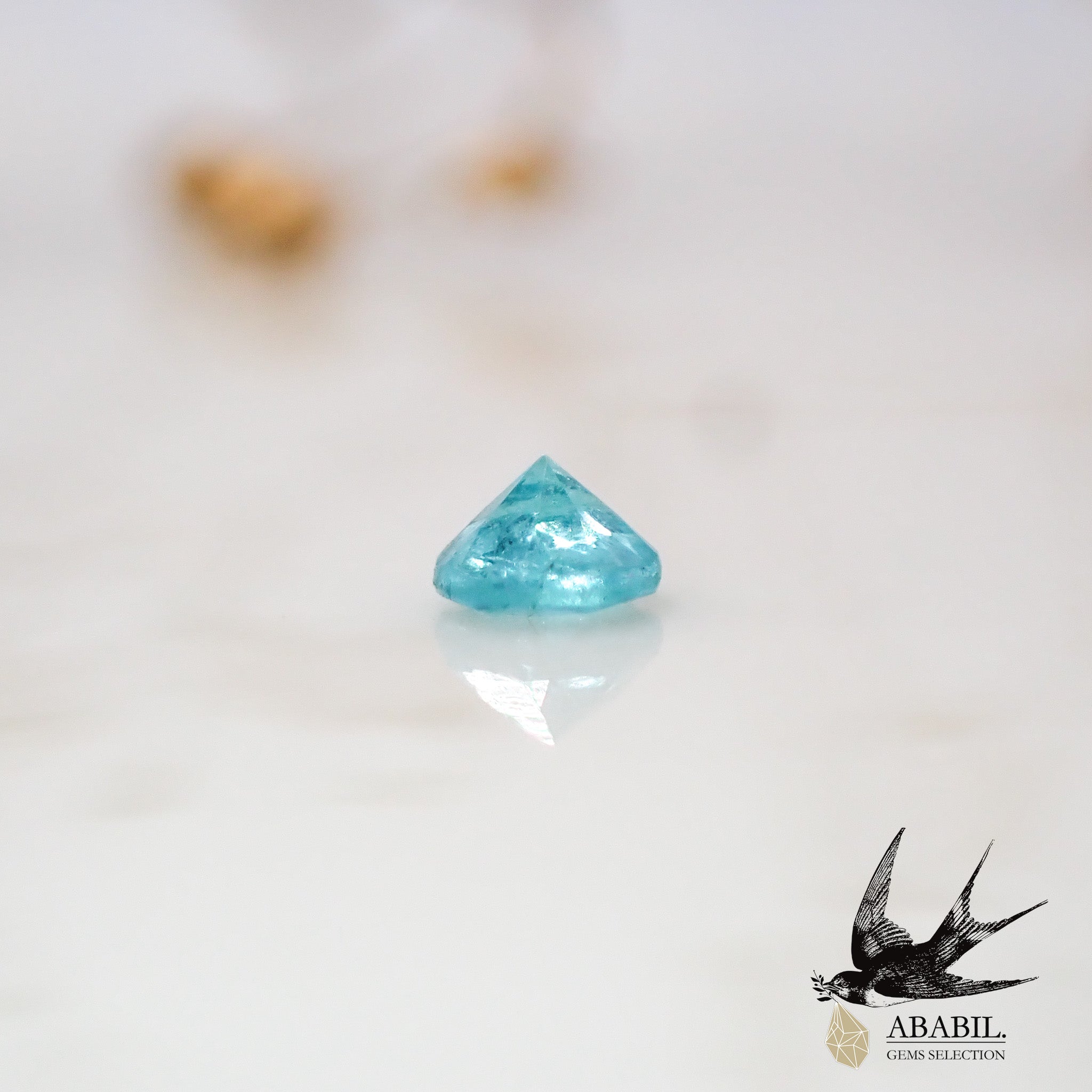 天然パライバトルマリン0.08ct【ブラジル】☆ネオンブルー、蛍光色